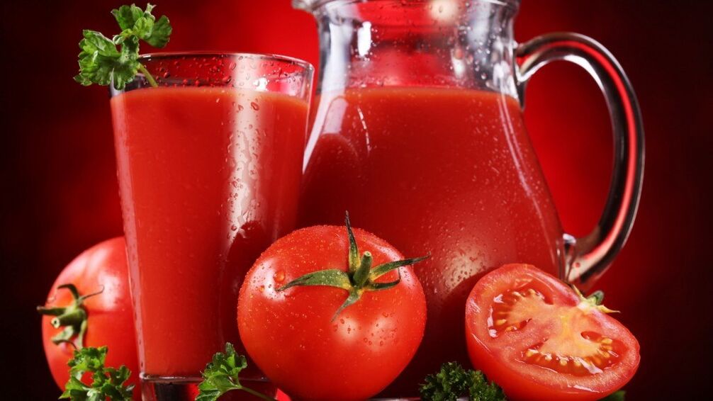 U pankreatitidy bez exacerbace je užitečná čerstvě vymačkaná rajčatová šťáva